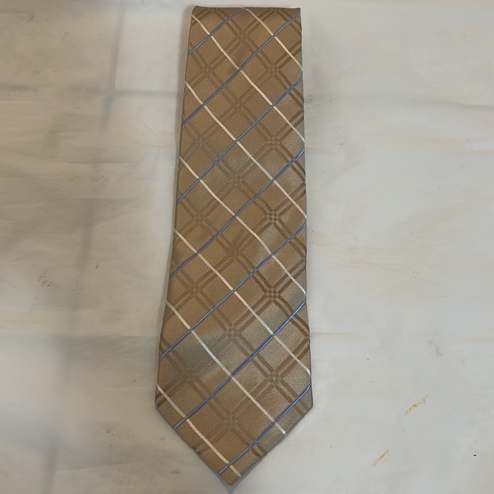 Michael Kors men’s tie in tan and blue 58”L x 3.5” - Picture 2 of 4